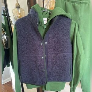 Aritzia Sunday Best Vest